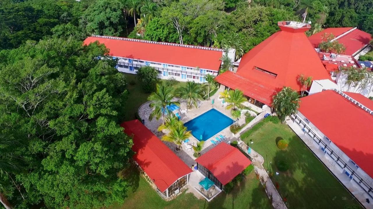 Mision Palenque Hotel Екстериор снимка