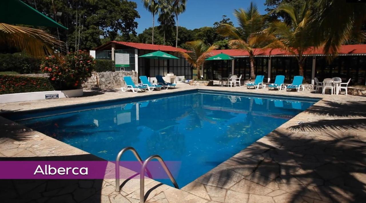 Mision Palenque Hotel Екстериор снимка