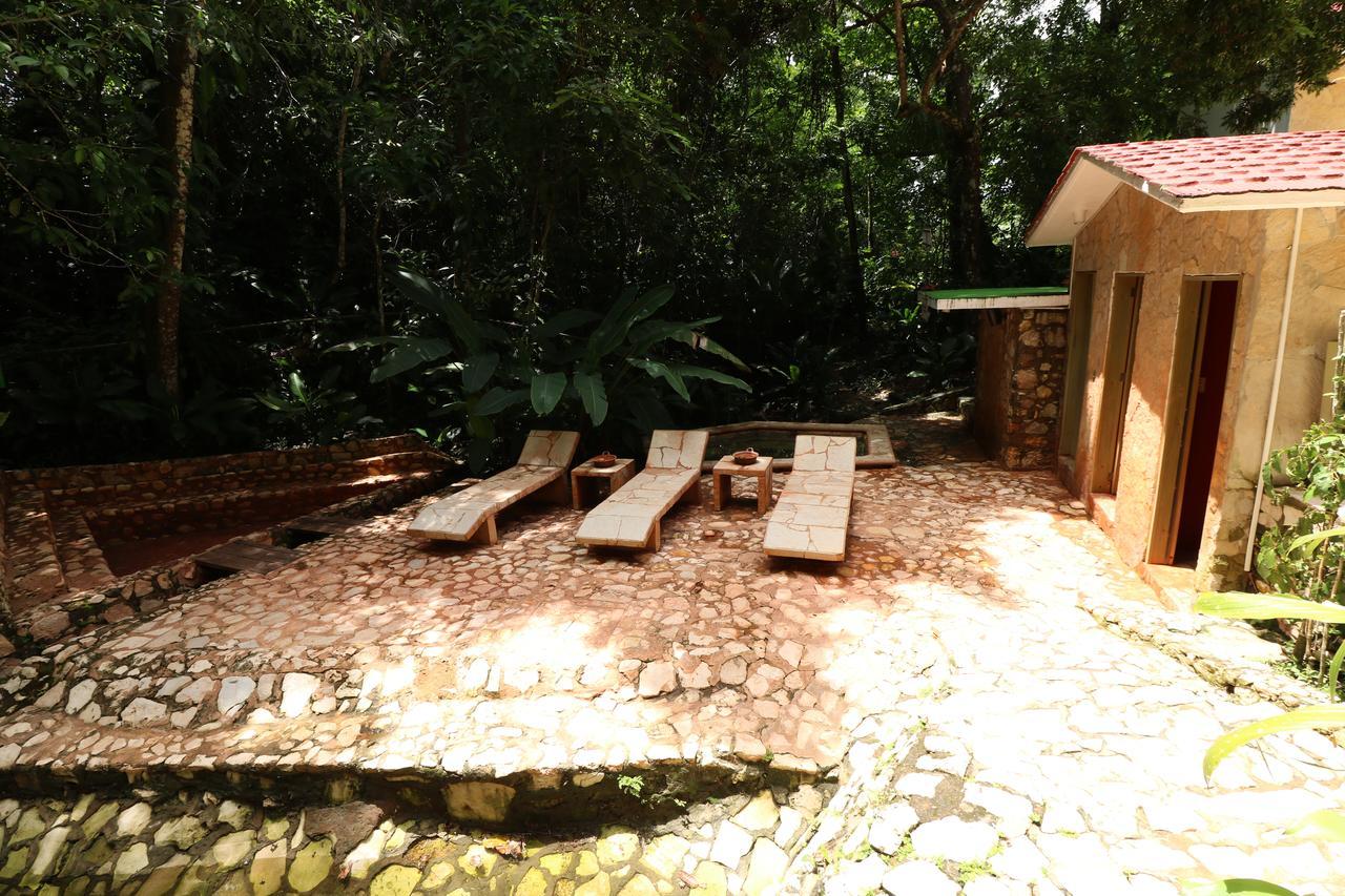 Mision Palenque Hotel Екстериор снимка